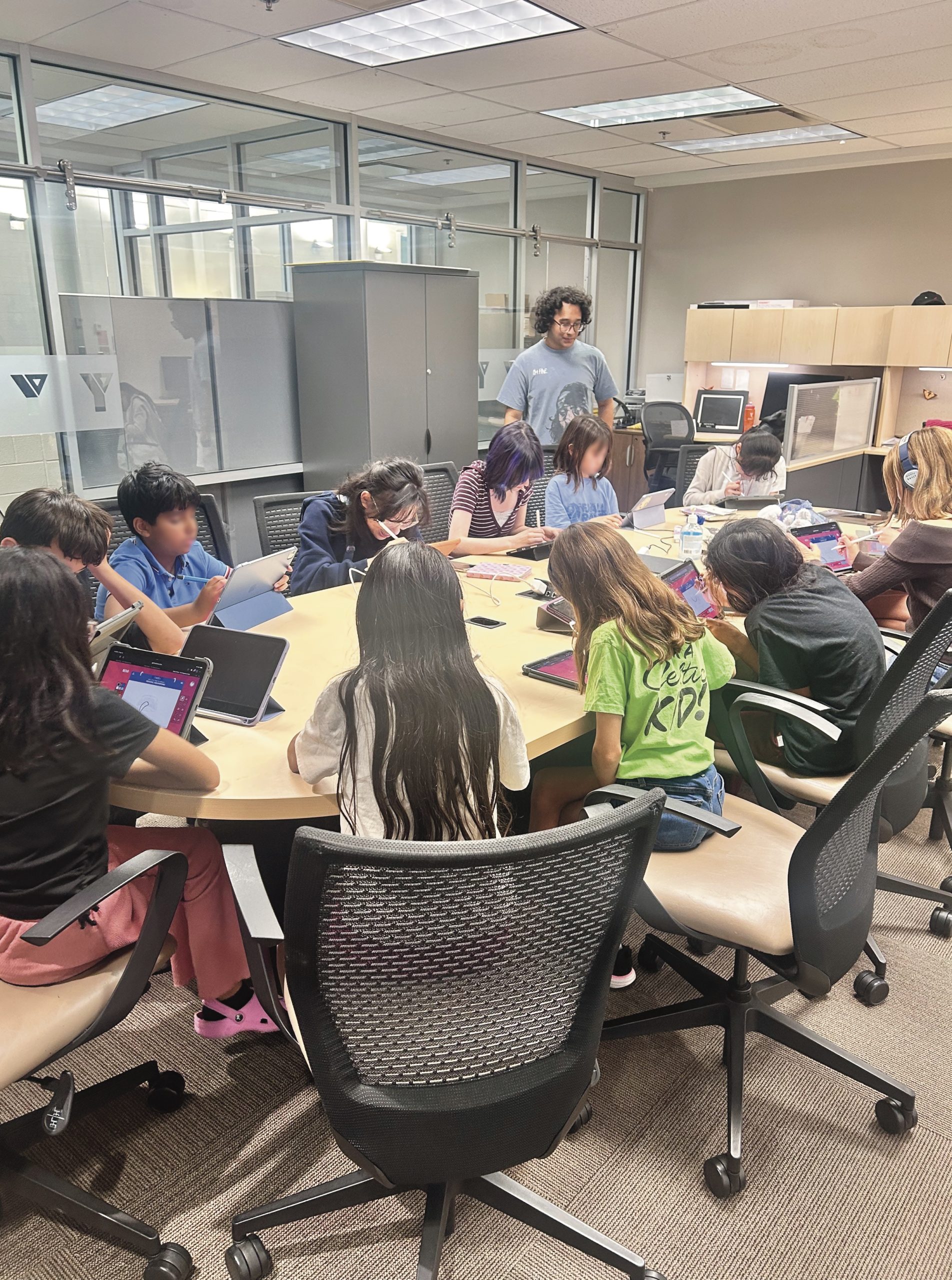 YMCA of Oakville Monday digital art class